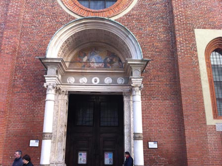 An image of the church inb Milan that is home to Da Vinci's Last Supper