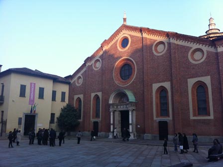 An image of the church inb Milan that is home to Da Vinci's Last Supper